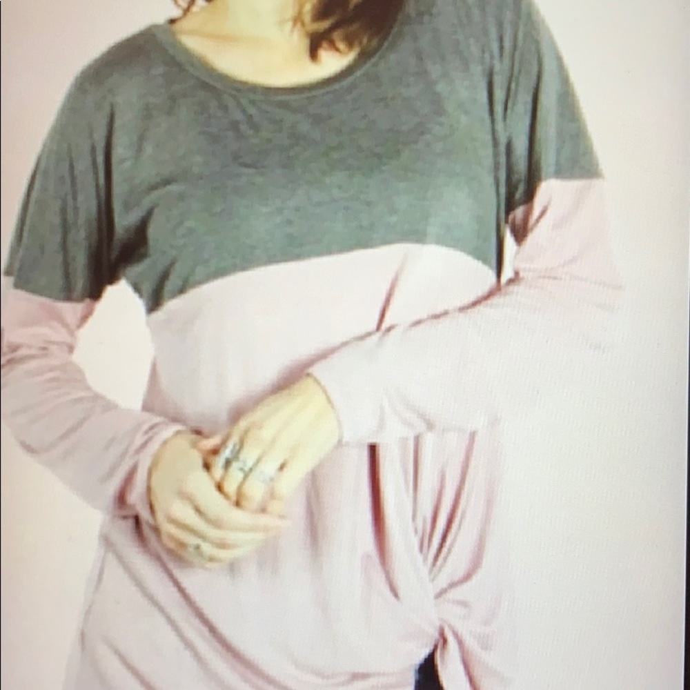 Long Sleeves Gray and Pink Twist Top Tee Sweater